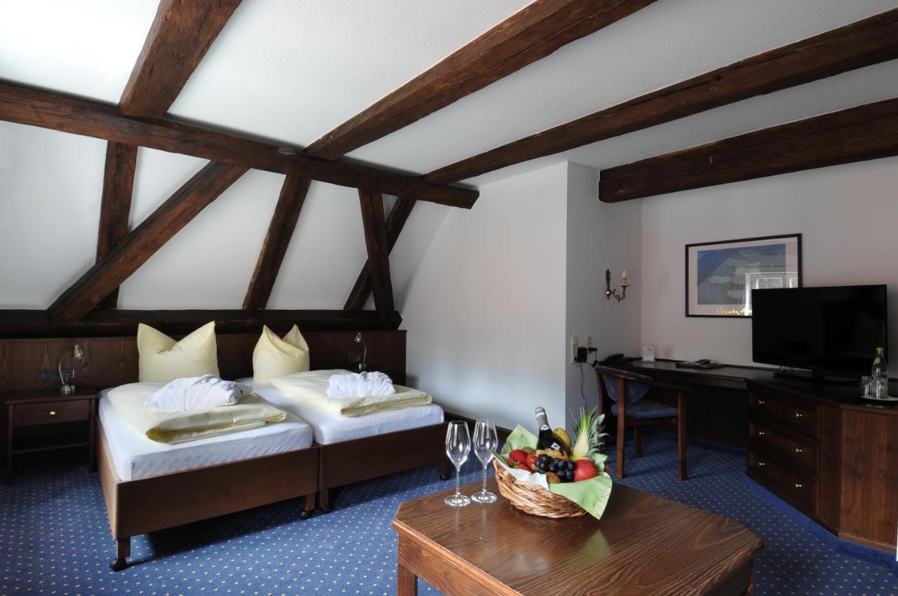 Hotel Goldener Hirsch Kaufbeuren Buitenkant foto